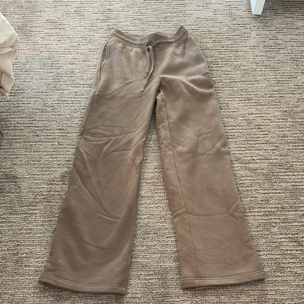 Aritzia Cozy Sweatfleece Perfect Fit